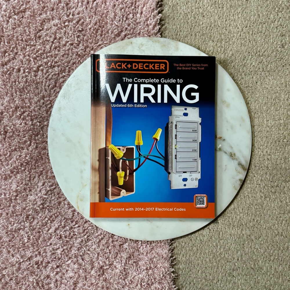 Leviton Light Switch with Wiring Connectors - Picture 2 of 3